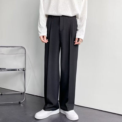 GUNSAN Eng anliegende Hose